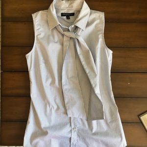 Banana Republic Riley Short Sleeve Button Down